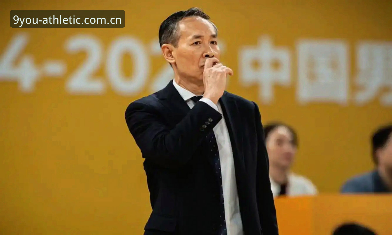 北京男篮换了三任教练，为什么这次李楠才是最对的人？